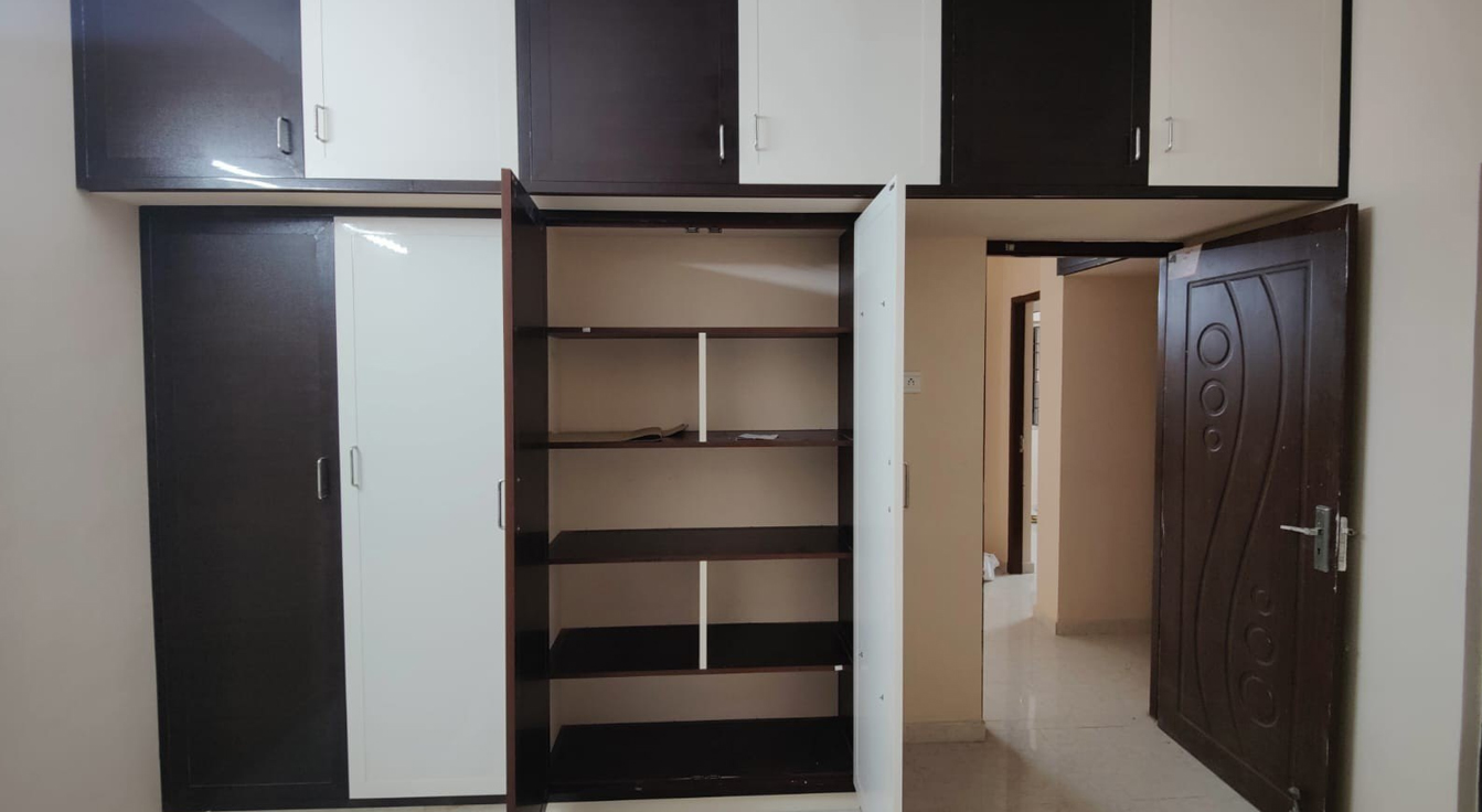 Aluminum Fabrication Services in Kolathur